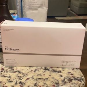 I am selling the ordinary face set